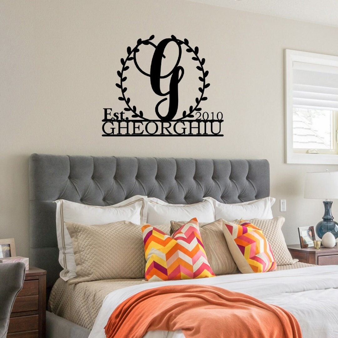 Wreath Monogram Family Name Metal Sign, Monogram Family Sign, Wreath Monogram Wall Decor, Metal Wall Decor, Housewarming Gift, Gift